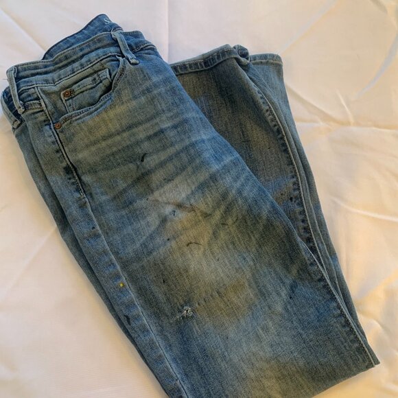 Levi Modern Slim Jeans Size 8 with paint splatters and distressed - Picture 5 of 9
